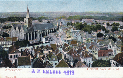 11593 Overzicht van het oostelijke gedeelte van de binnenstad van Amersfoort vanaf de Onze Lieve Vrouwetoren.